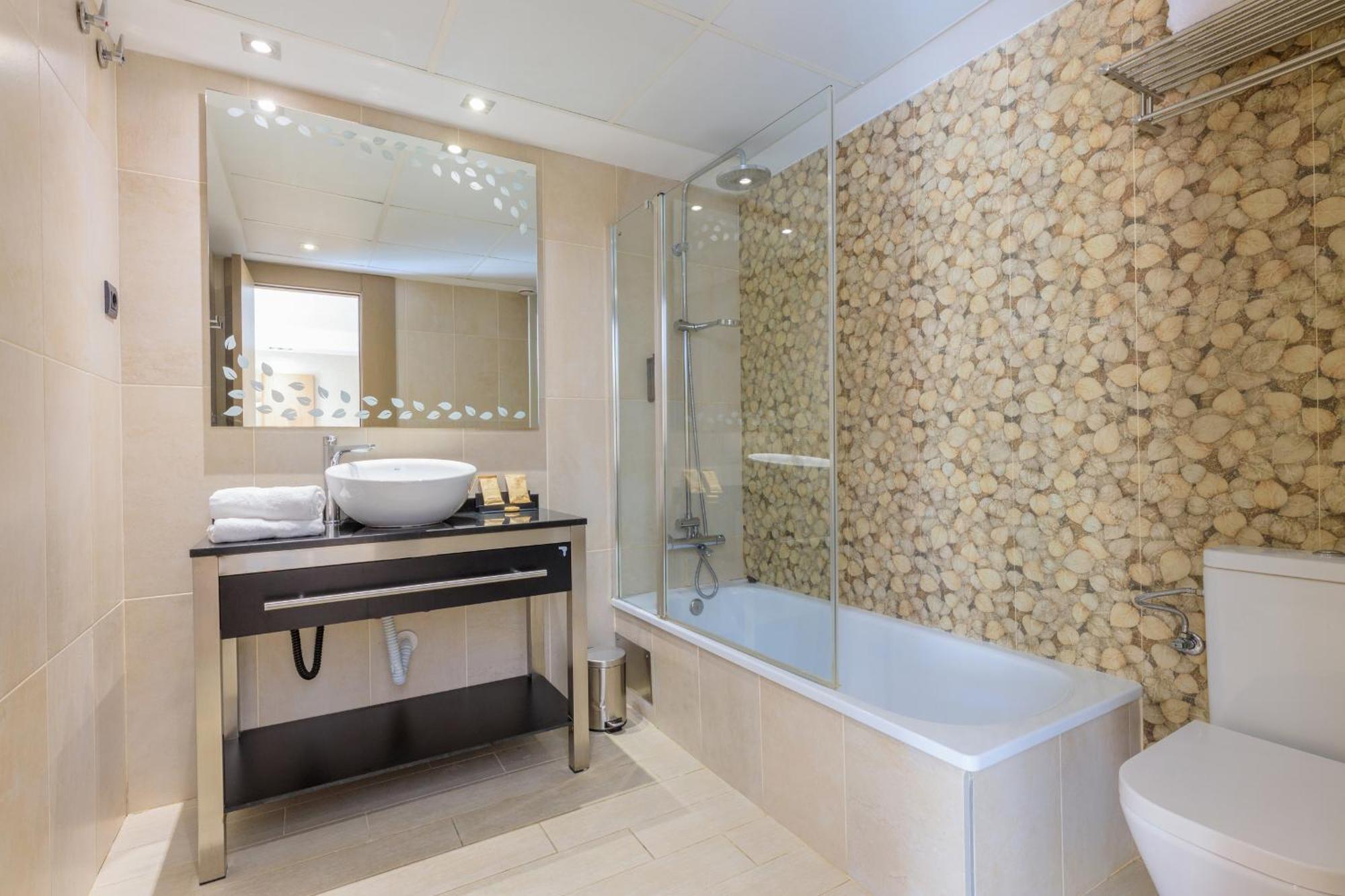 Hotel Suizo Barcelona Bilik gambar